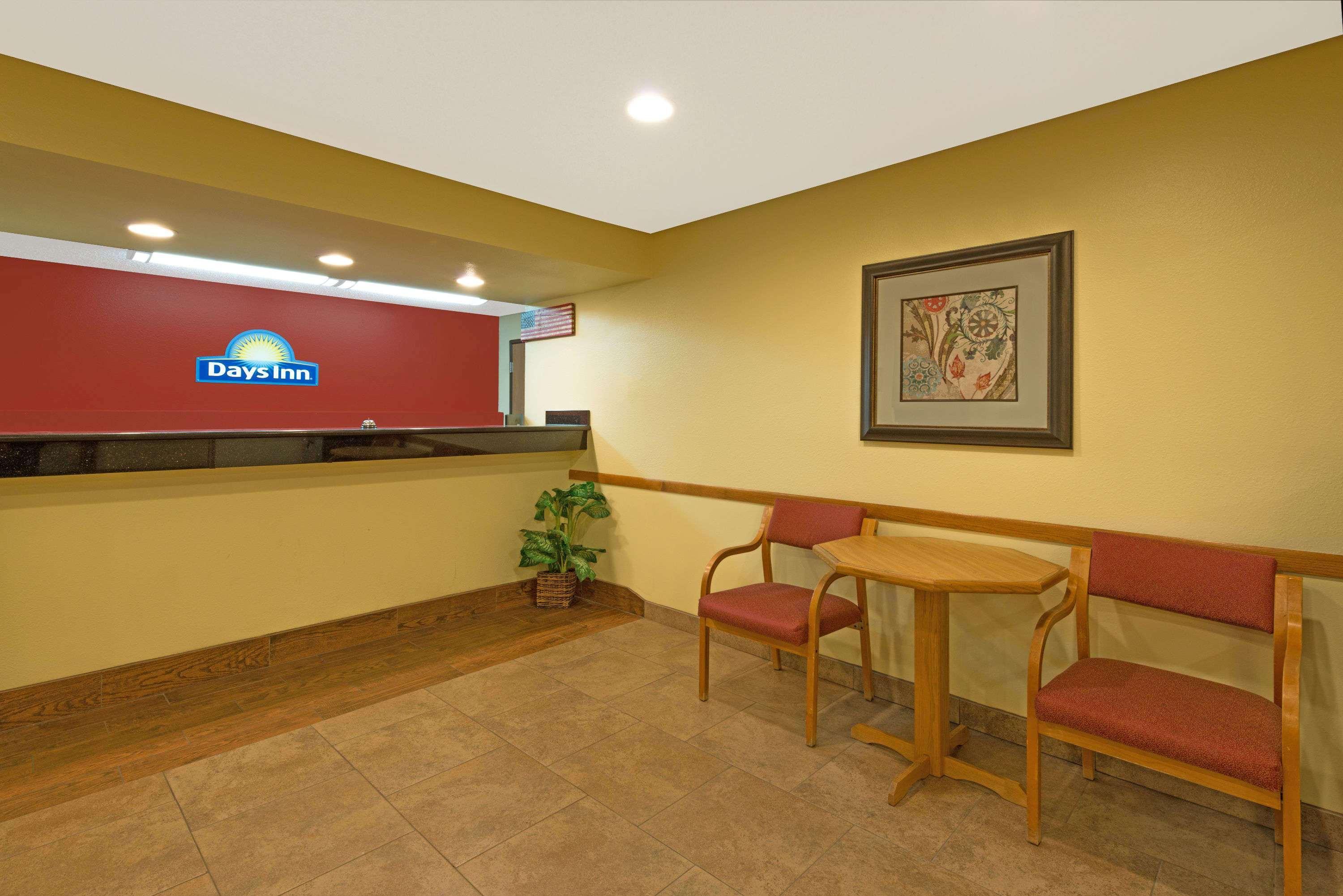 Days Inn By Wyndham Cameron Exterior foto