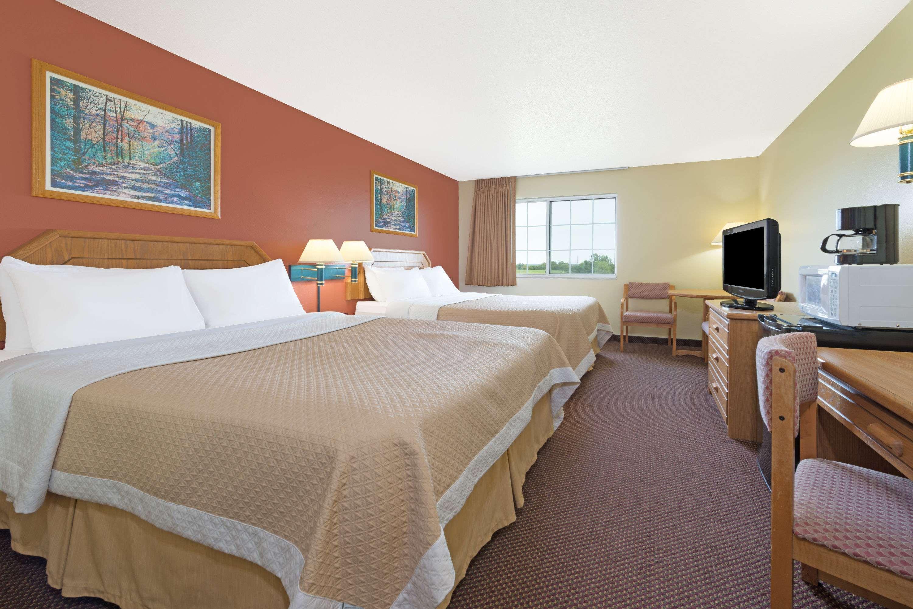 Days Inn By Wyndham Cameron Exterior foto